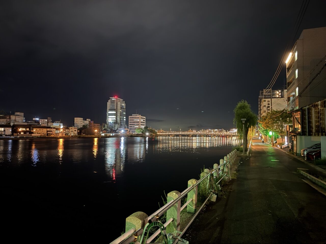 松江の夜景